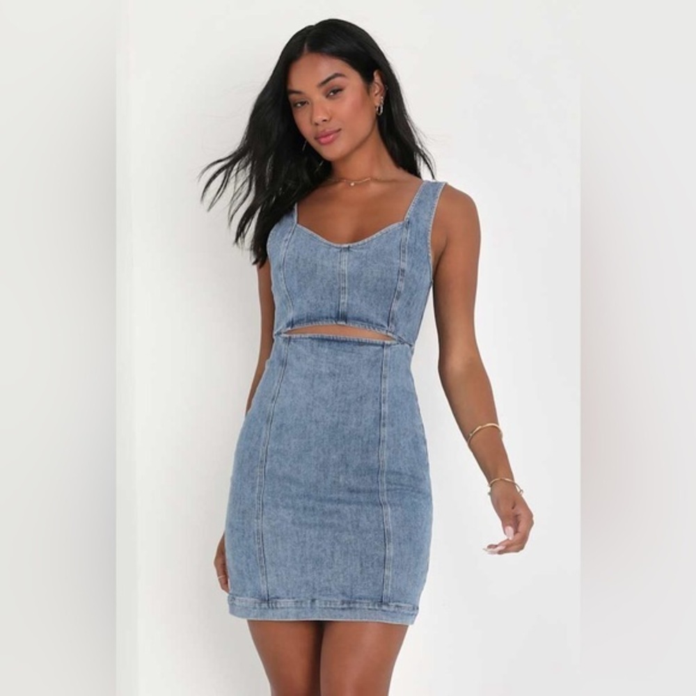 LULU’S CHARMING EDGE DENIM CUTOUT MINI DRESS